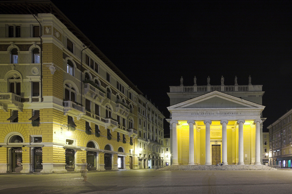 [DigIdea 2011-04 Divo Antonio Thaumaturgo]